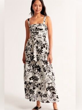Abercrombie and Fitch Emerson Tiered Maxi Dress Black Pattern Flower Large Tall